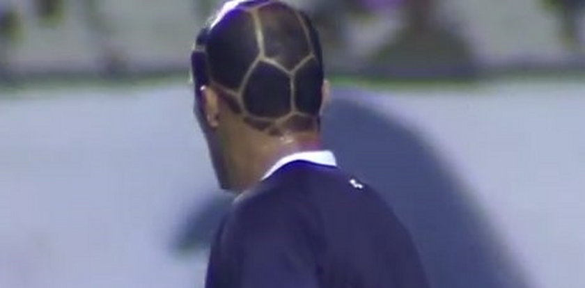 Najgorsza piłkarska fryzura w historii? Jego głowa wygląda jak piłka!