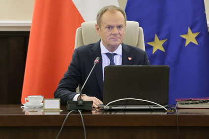 "Maszyna ruszyła". Donald Tusk się chwali i obiecuje