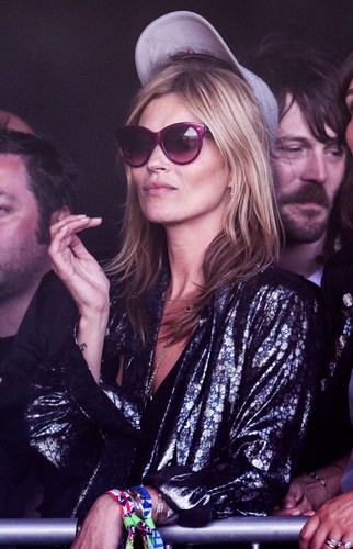 Kate Moss na festiwalu w Glastonbury