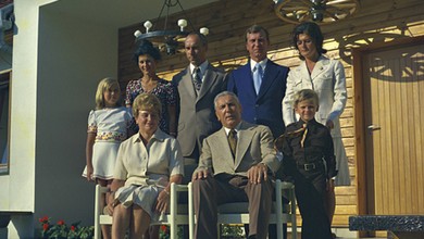 Była synową Edwarda Gierka i świetną lekarką. "Tata pilnował jej, by nie piła"