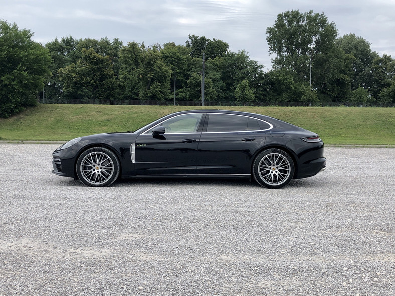 Porsche Panamera Turbo S E-Hybrid Executive