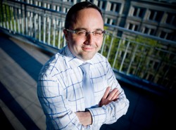 Znany historyk IPN atakuje Zyzaka