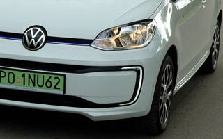 Volkswagen e-up! - kolejek pod salonami nie będzie, oszukani importerzy i klienci 