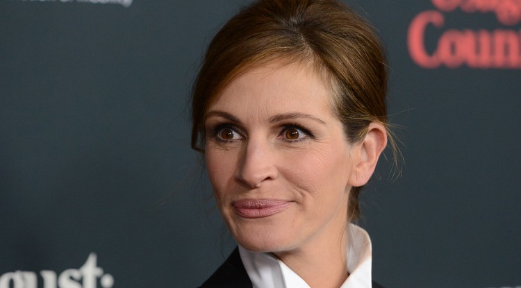 Ez aztán a ritka fotó! Julia Roberts romantikus képet posztolt