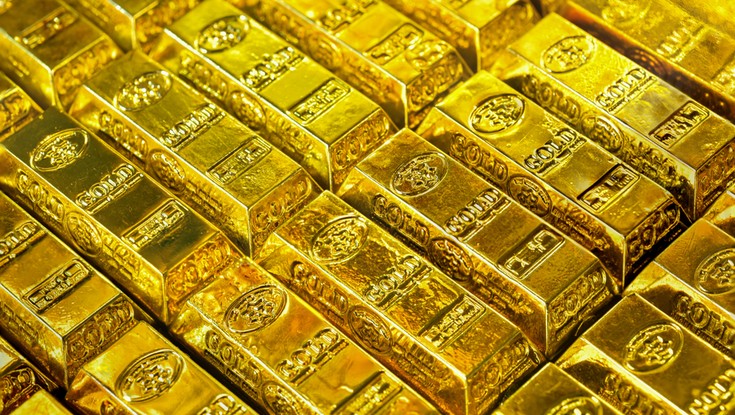 Cena złota przekroczyła 4000 dolarów za uncję. Historyczny moment na rynku surowców