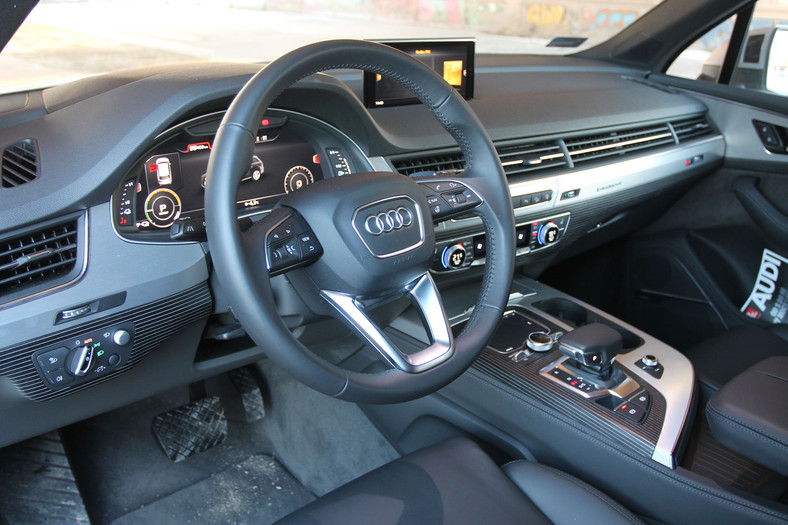 Audi Q7 e-tron quattro 3.0 TDI S tronic