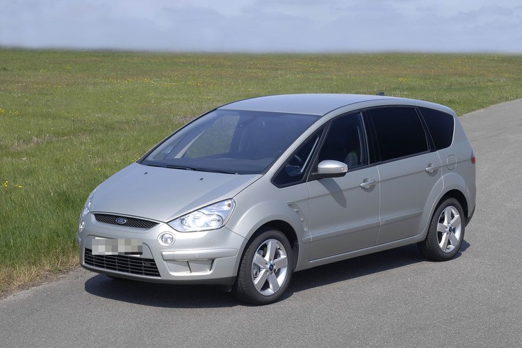 Ford s-max - zdjęcie poglądowe