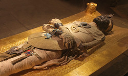 Mózg usuwany, suszenie zwłok. Oto pogrzeb w starożytnym Egipcie