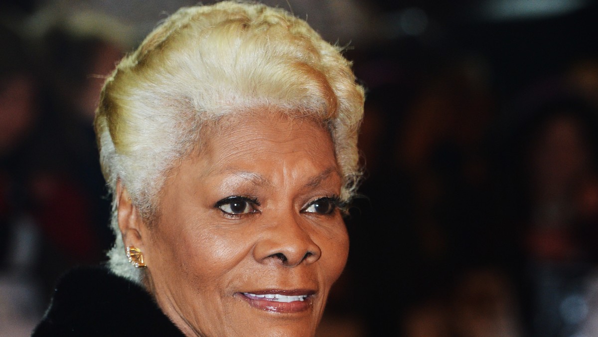 Dionne Warwick ogłosiła bankructwo. Uznana wokalistka soulowa zalega fiskusowi ponad 10 milionów dolarów podatku.