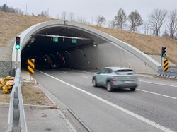Zamkną na Zakopiance tunel wybudowany za miliard złotych. Dlaczego trzeba to zrobić?