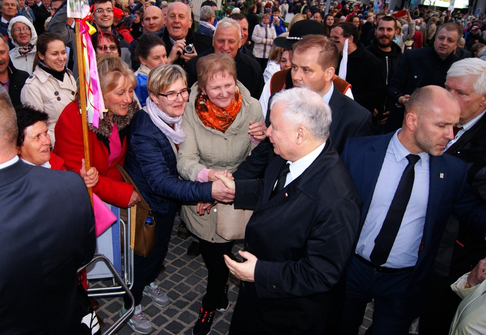 Jarosław Kaczyński: rozmawiałem z Orbanem m.in. o sprawach ewentualnych zmian w UE