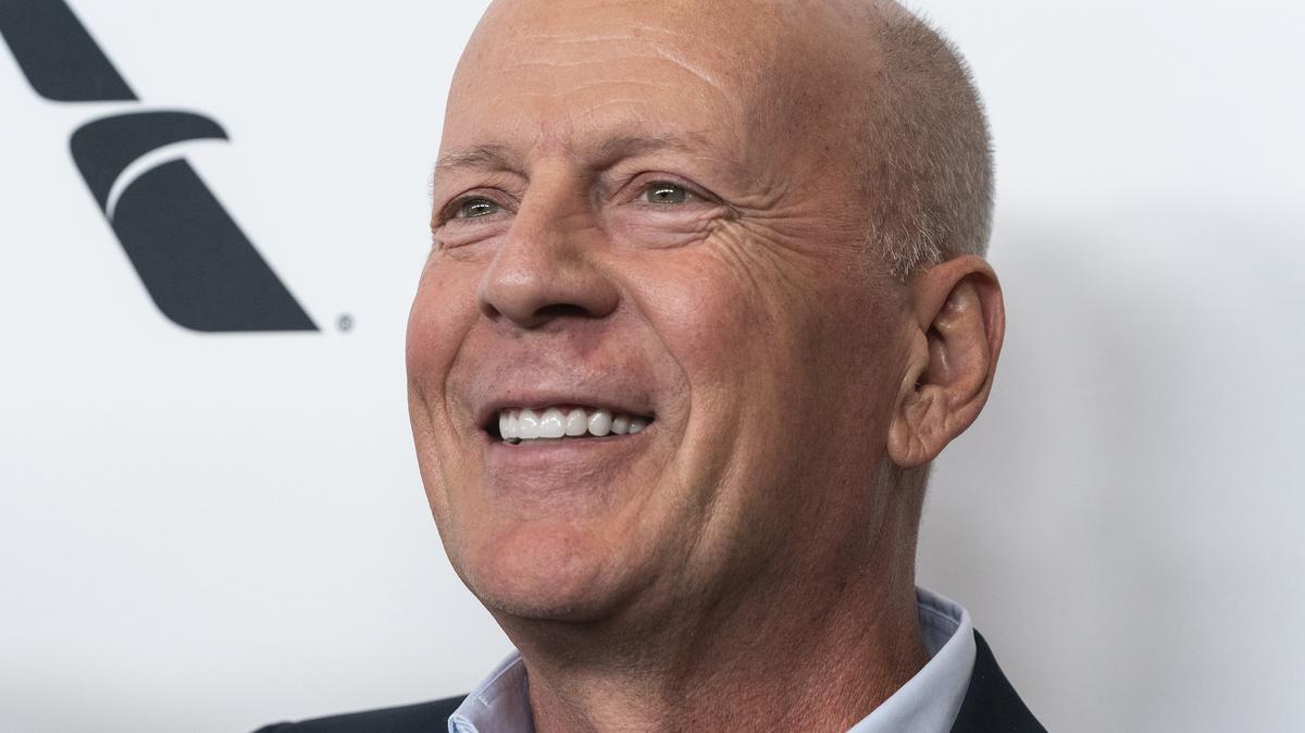 Friss fotók a nagybeteg Bruce Willisről! Összeaszalódott az arca, csupán árnyéka régi önmagának