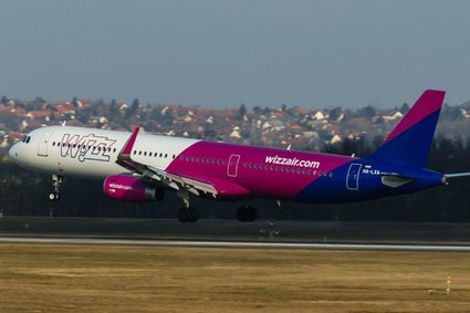 Wizzair będzie szkolić przyszłych pilotów na pięciu uczelniach. Jedna z nich jest w Polsce