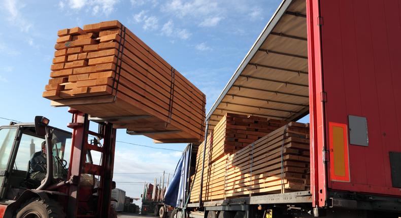 A 45-year-old worker suffered fatal injuries after a forklift struck her as she walked across a lumber shipping yard operated by Sunbelt Forest Products, the DOL said.