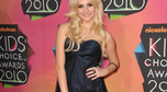 Pixie Lott z torebką Chanel w wersji mini