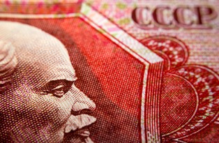 Czerwony Październik za niemieckie marki. Za sukces rewolucji odpowiadają dwie osoby