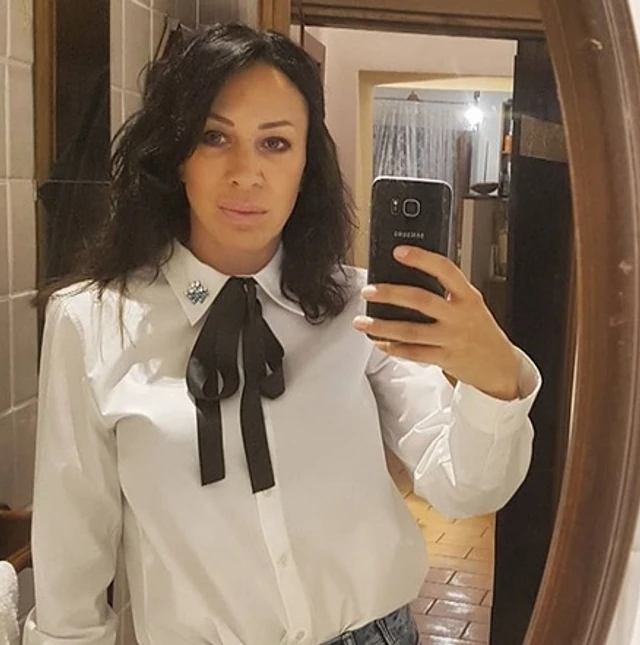 Svi Detalji Hapsenja Romane I Njenog Decka Filipa U Australiju Su Otisli Zbog Korone Pa Ispekli Zanat Prevara Na Bankomatima
