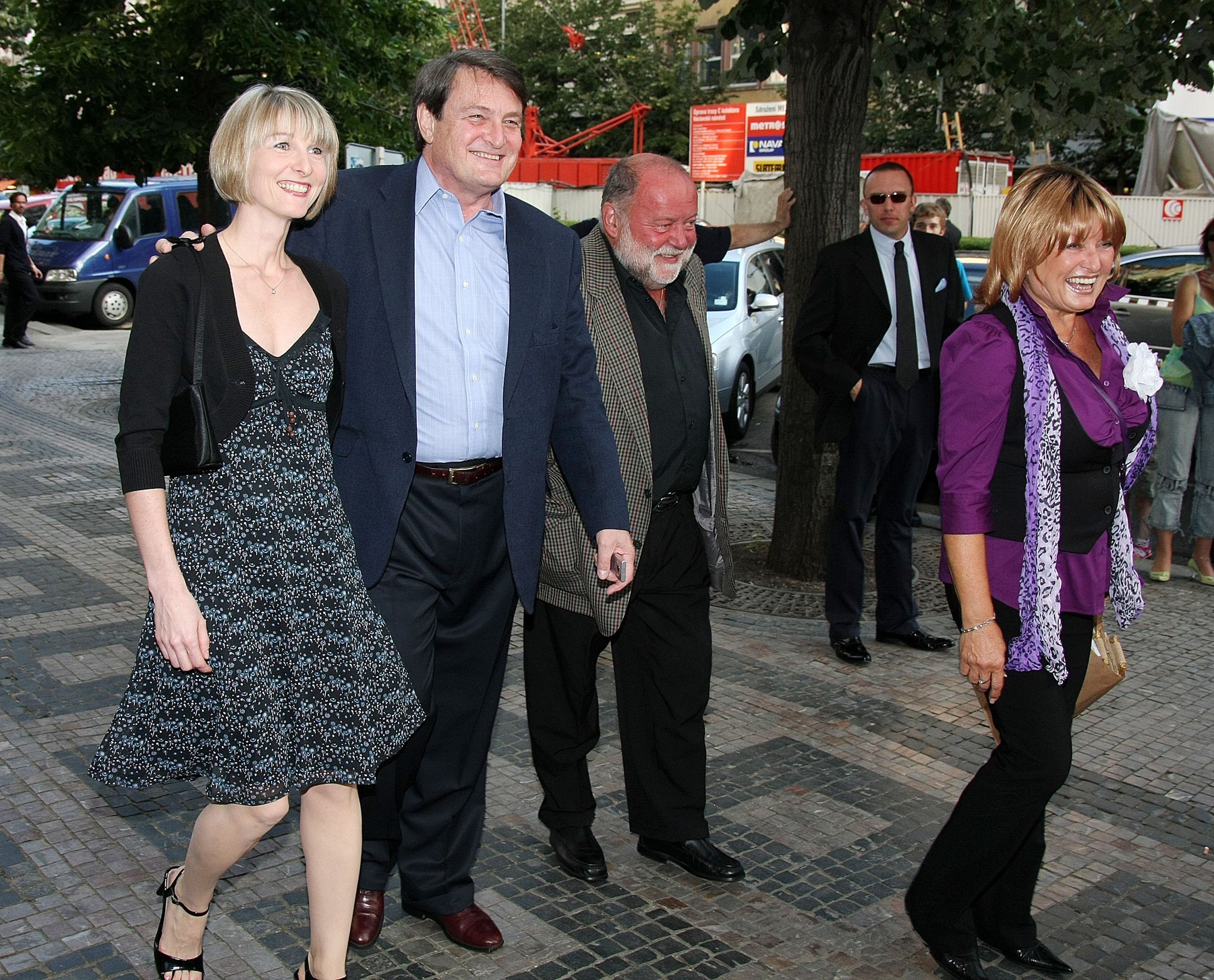 Ladislav Štaidl, Michaela Novotná a Vlasta Kahovcová (vpravo).