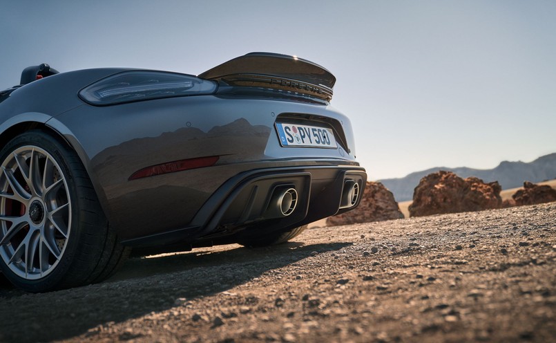 Porsche 718 Spyder RS