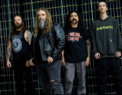 Soulfly w lipcu na klubowym koncercie w Krakowie