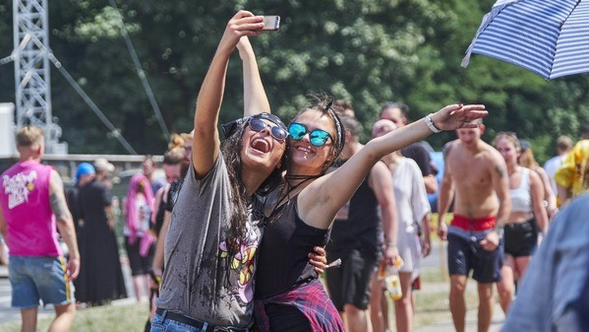 Zaledwie kilkanaście godzin dzieli nas od oficjalnego rozpoczęcia 24. edycji Najpiękniejszego Festiwalu Świata – Pol'and'Rock Festival. Część atrakcji już jest dostępna dla uczestników wydarzenia, których z godziny na godzinę przybywa w Kostrzynie nad Odrą.