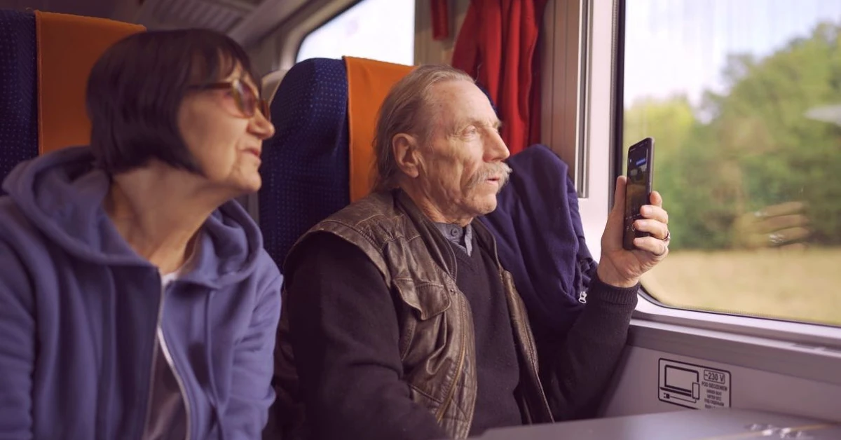 Najpiękniejsze laurki na Dzień Babci i Dziadka. Gotowe pomysły i życzenia od serca