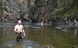 Władimir IV. Inauguracja w cieniu protestów