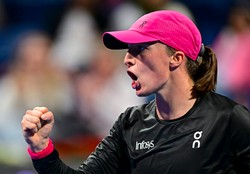 Świątek w półfinale. Azarenka nie miała nic do powiedzenia [WIDEO]