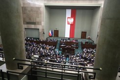 Sejm przyjął 'Polski Ład'. Zmiany podatkowe wejdą w życie od 1 stycznia [OPINIE]