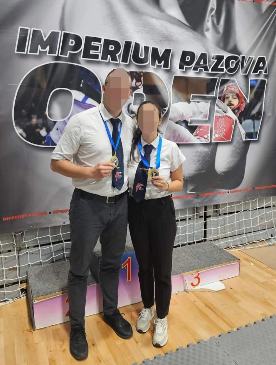 M.P. (desno) na proglašenju za najboljeg ženskog sudiju