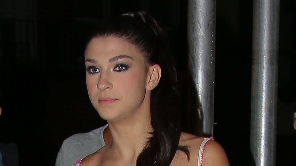 Fibi Adel Gejts