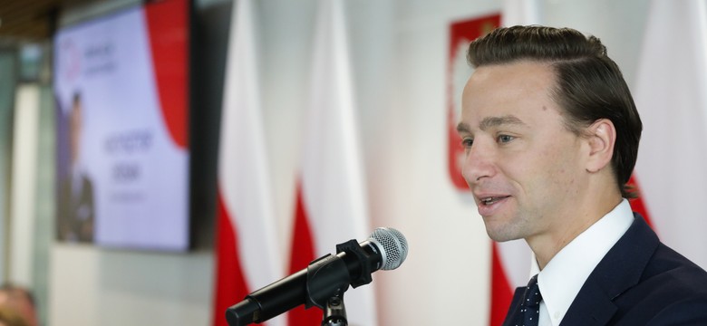 Bosak uderza w PiS. Ataki Kaczyńskiego odbiera jako komplement