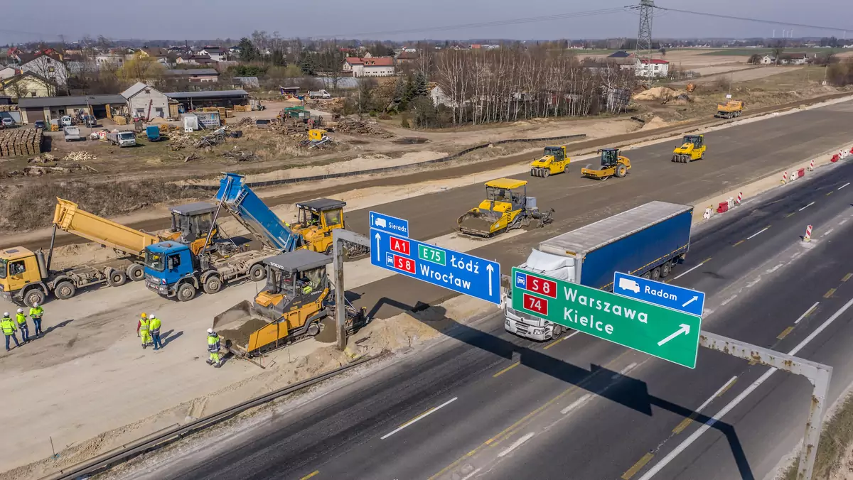 Na budowanej autostradzie A1 będzie odcinkowy pomiar prędkości