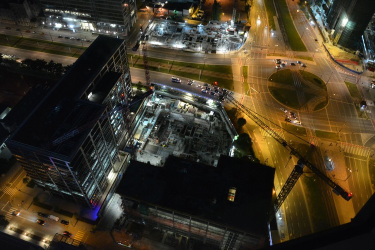 Warszawa nocą. Widok z Warsaw Spire, fot. Dorota Kalinowska