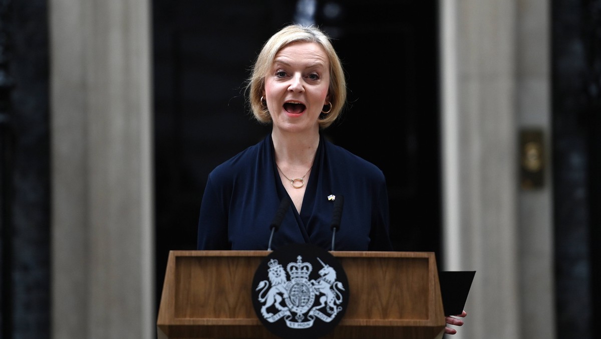 Liz Truss ogłasza rezygnację