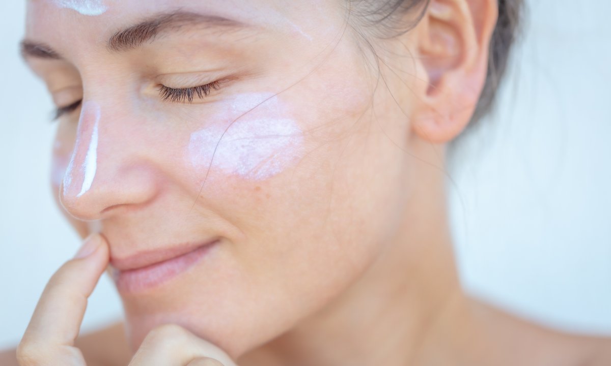 Ten krem w metalowej puszce produkują od 120 lat. Dla wielu to zapach dzieciństwa, a ma wiele zastosowań