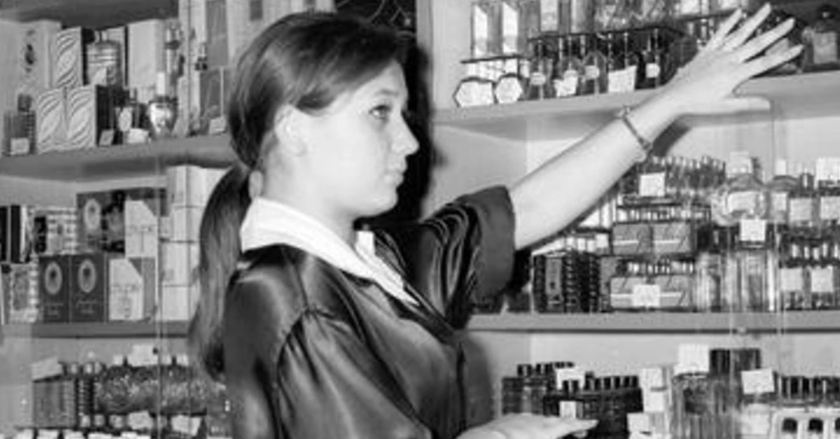 QUIZ wspomnieniowy. Kultowe kosmetyki czasów PRL. Kto nie używał, nie dostanie 100 proc.