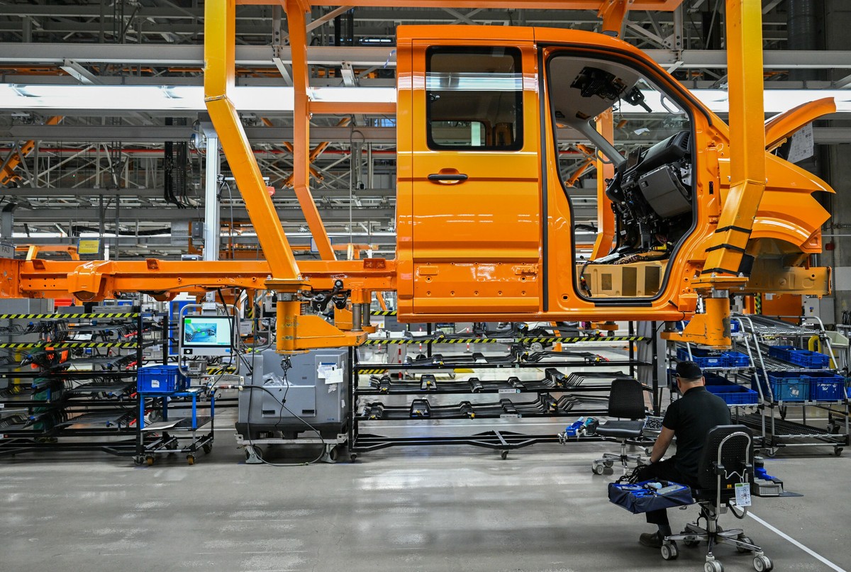 100 tys. osób straciło pracę w dwa lata. "Nie udało nam się zatrzymać krwawienia"