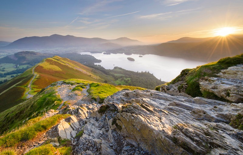 "Wschód słońca nad Catbells"