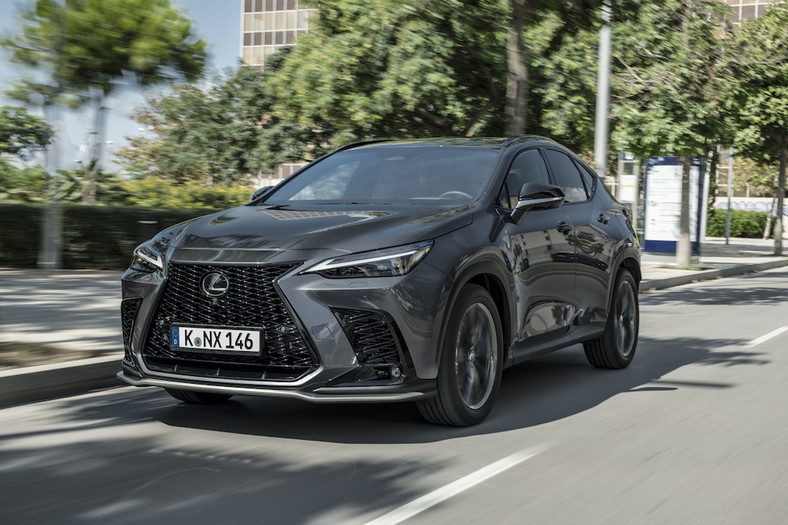 Lexus NX