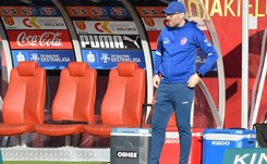 Ekstraklasa: Zdziesiątkowana Korona za słaba na Raków