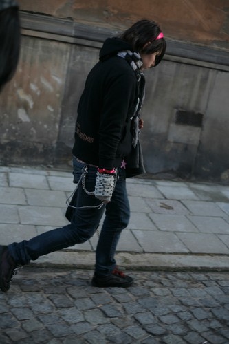 ...i obowiązkowych dodatkach w kolorze czarnym i różowym...