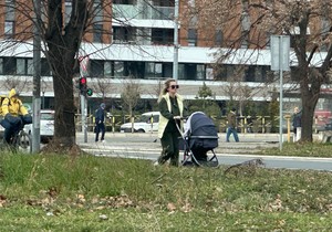 Milica Veličković paparaco