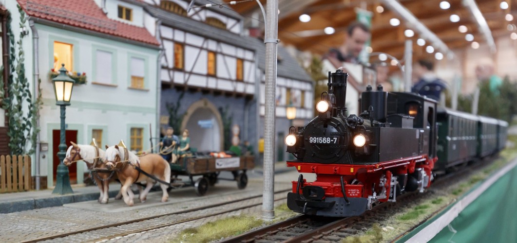 WYSTAWA MINIATUROWYCH KOLEJEK W SINSHEIM