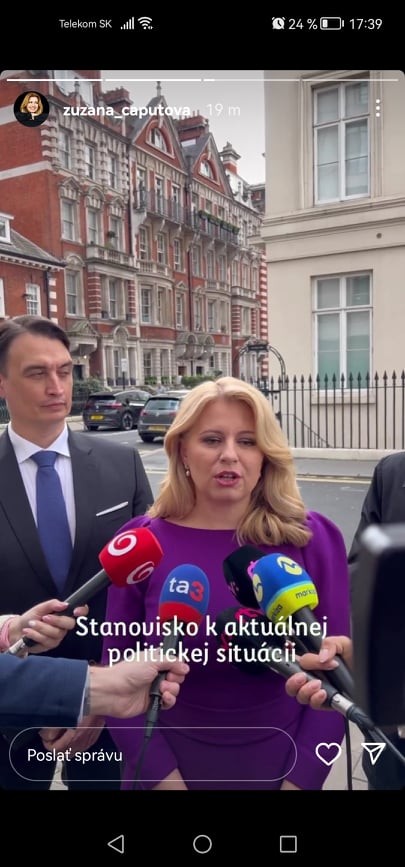 Zuzana Čaputová zvolila fialový outfit, v ktorom žiarila.