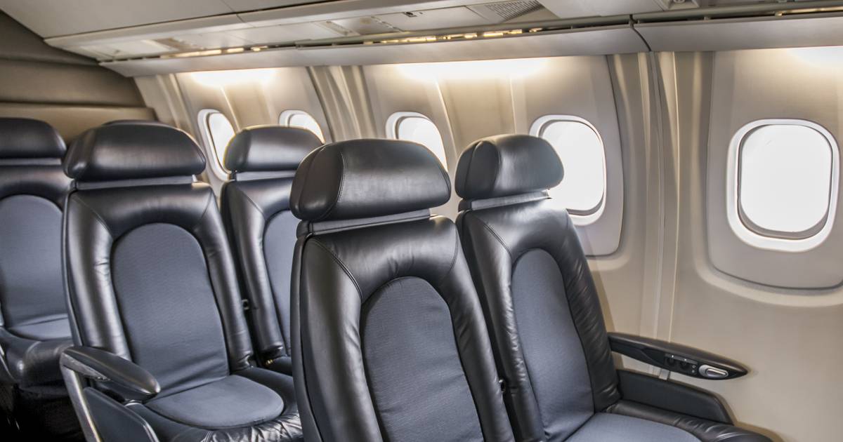 Koc, materac i dodatkowe poduszki w samolocie. Rewolucja w znanych liniach lotniczych