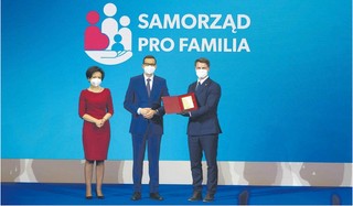 Samorząd PRO FAMILIA: cenne inicjatywy lokalne