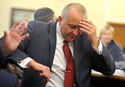 NFZ bez prezesa. Premier odwołał Jacka Paszkiewicza