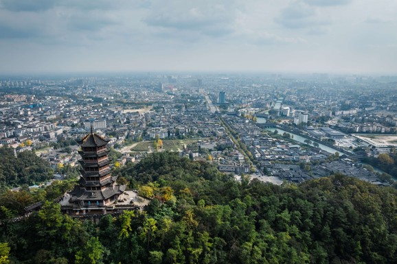 SATELITSKI SNIMCI OTKRILI NAJVEĆU TAJNU KINE? Sravnili čitava sela sa zemljom i podigli DŽINOVSKU KUPOLU: U tajnosti zidaju postrojenje od kog strepi ceo svet