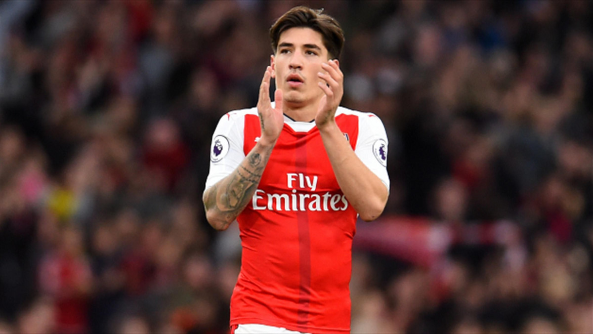 Podstawowy prawy obrońca Kanonierów docenia zainteresowanie ze strony Barcelony, ale nie zamierza opuszczać Arsenalu. Hector Bellerin jest wychowankiem katalońskiego klubu.